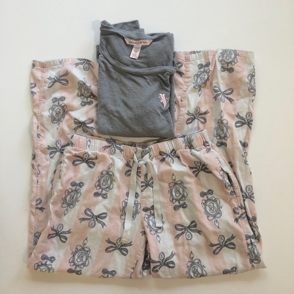 Victoria's Secret Other - Victoria’s Secret pink and grey pajama set, Sz. SP